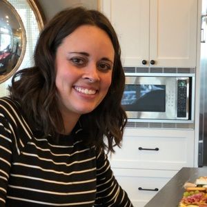 Meet your Posher, Alicia